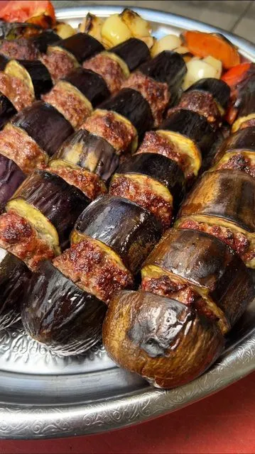 1 Kg Patlıcan Kebabı